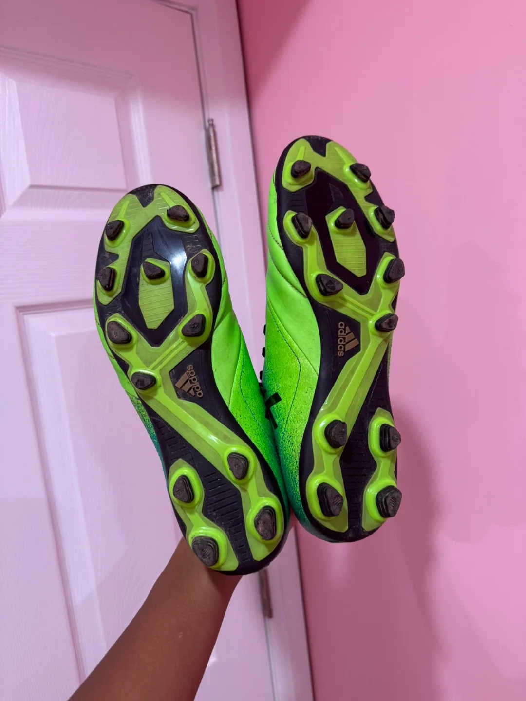 Adidas Soccer Cleats - Green image indicator(3)