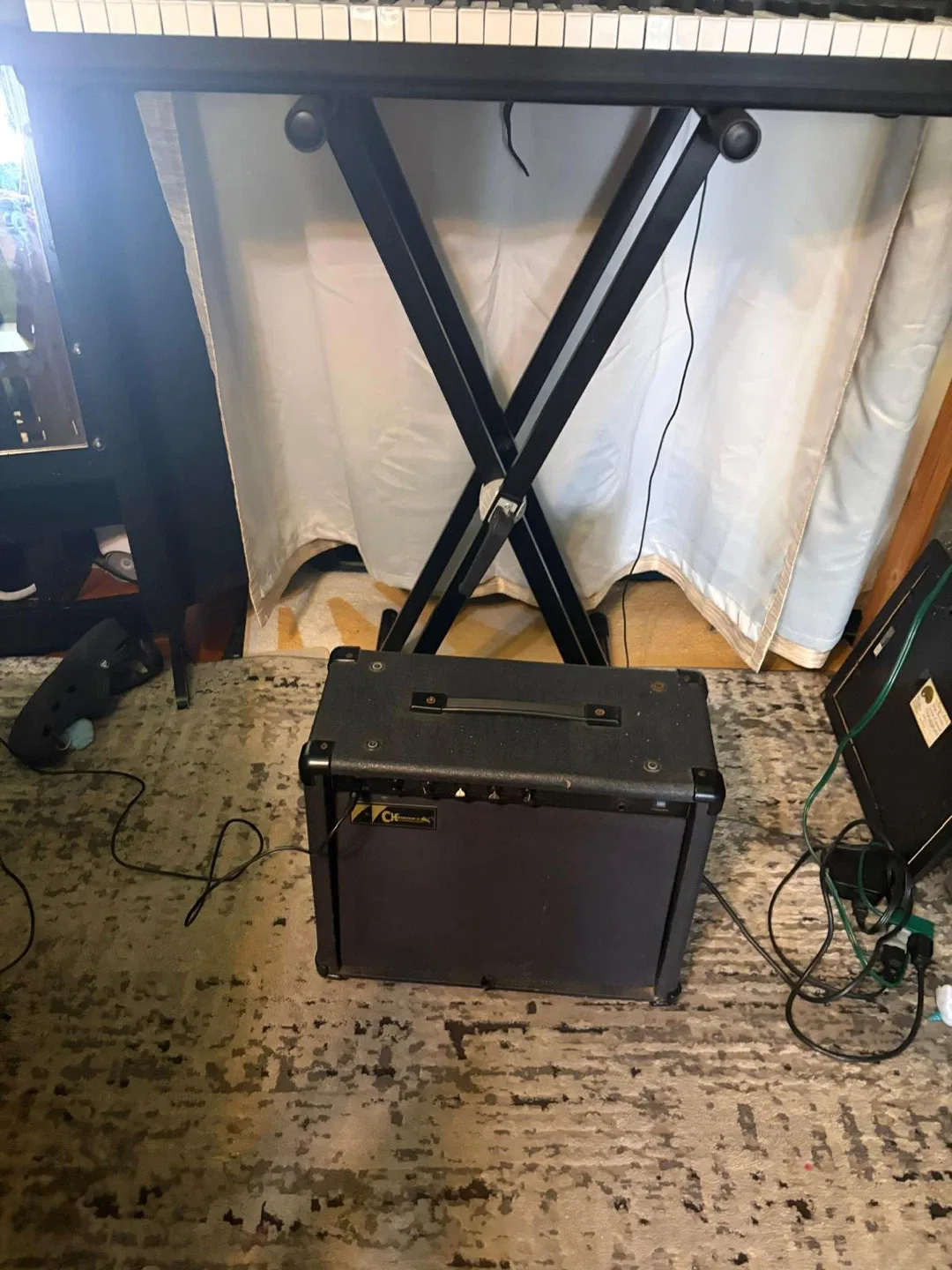 RockJam RJ761 Keyboard + Amp image indicator(3)