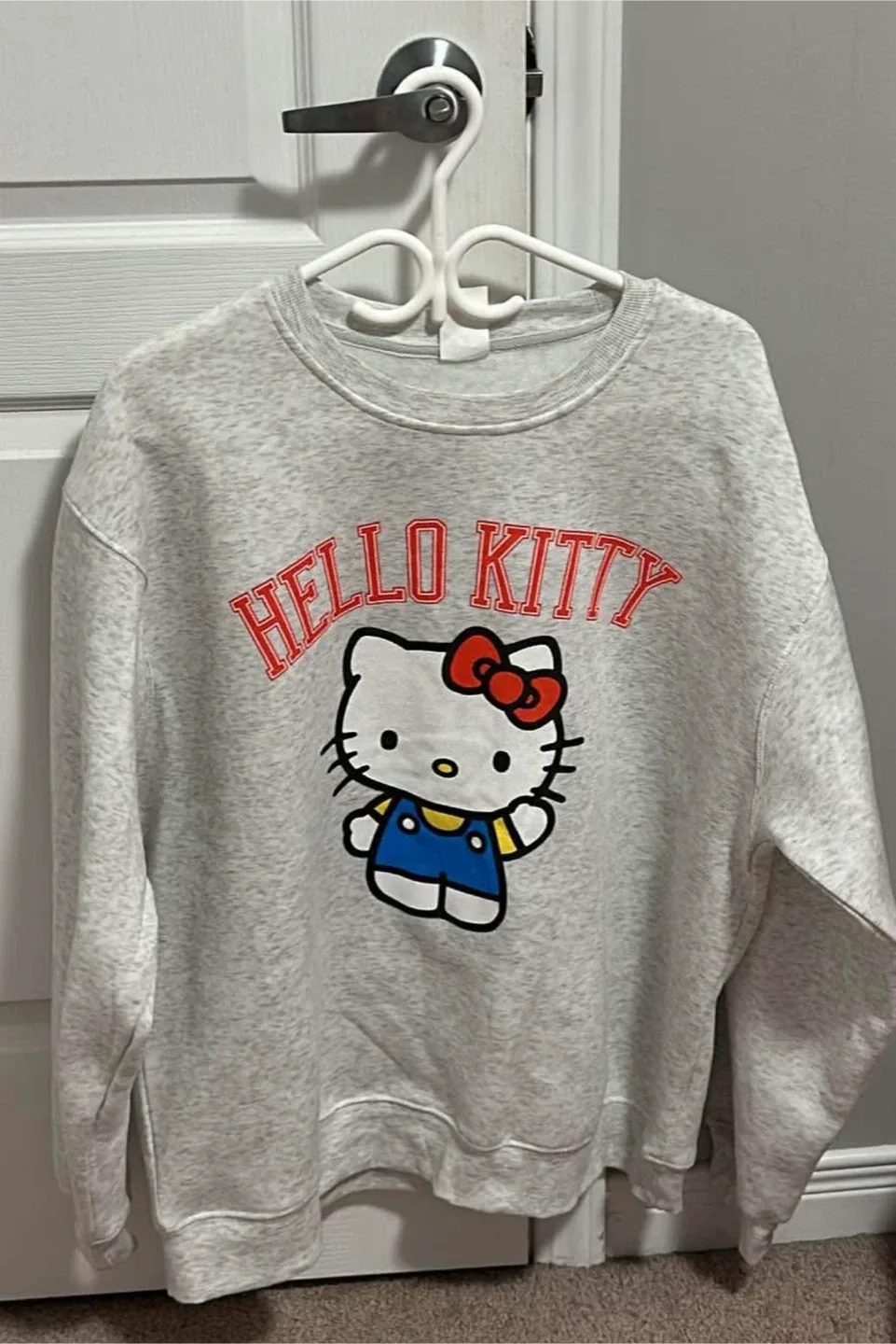 Hello Kitty Grey Sweatshirt