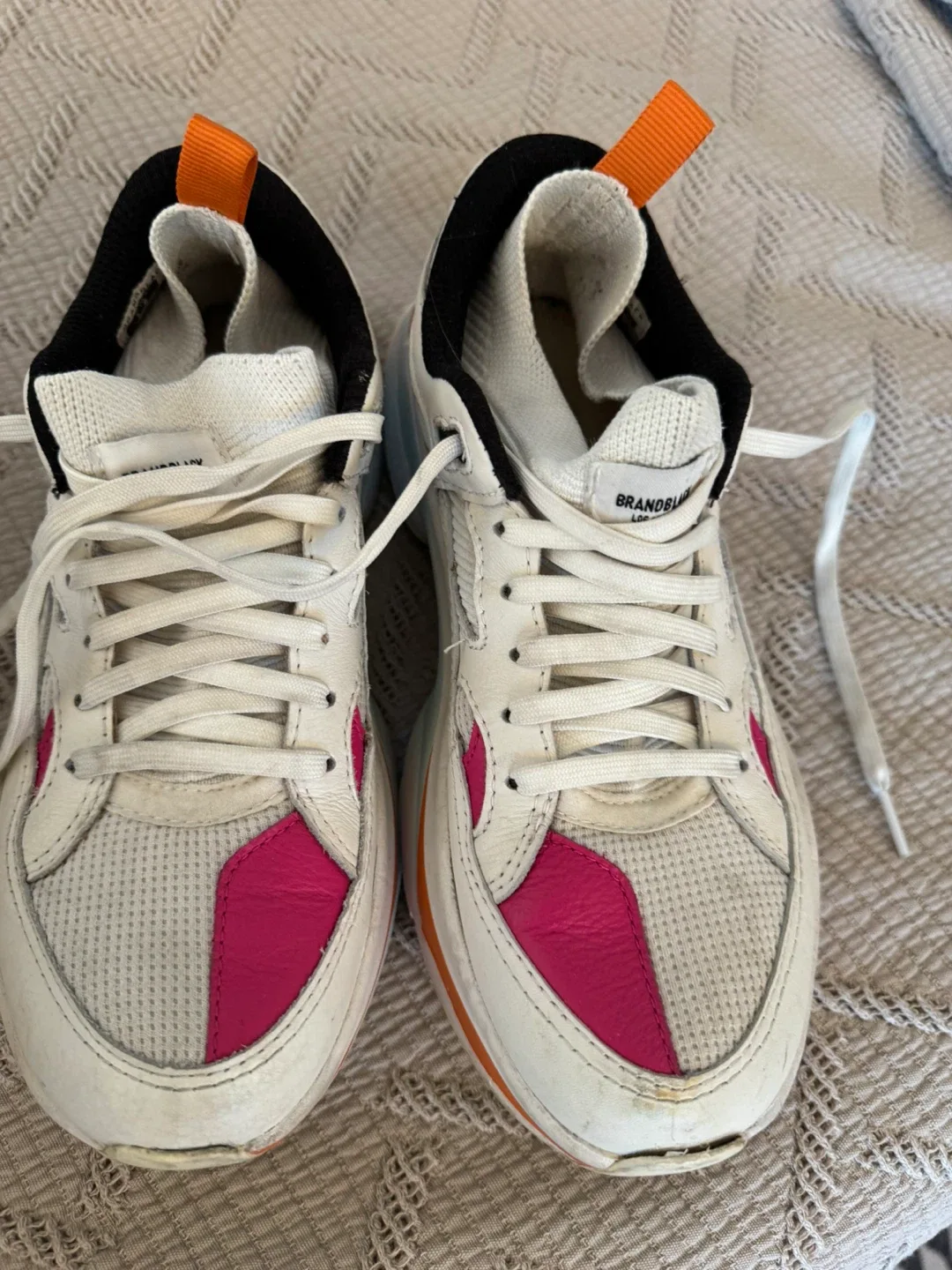 Brandblack Vibram Sneakers