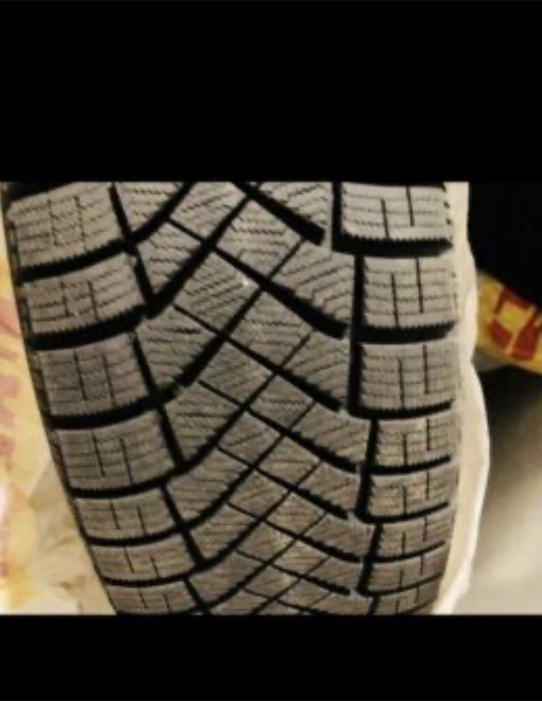 Winter tire - Pirelli Ice Zero FR 215/60R16 Tire and Rims - photo 2