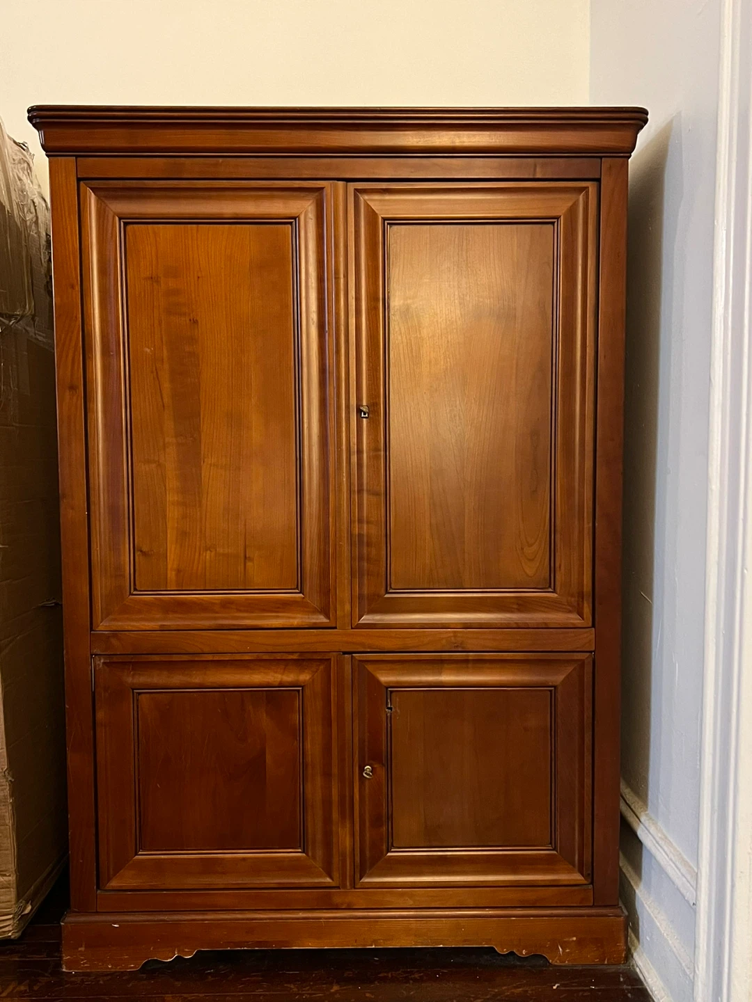 FREE – Solid Wood Italian Cabinet