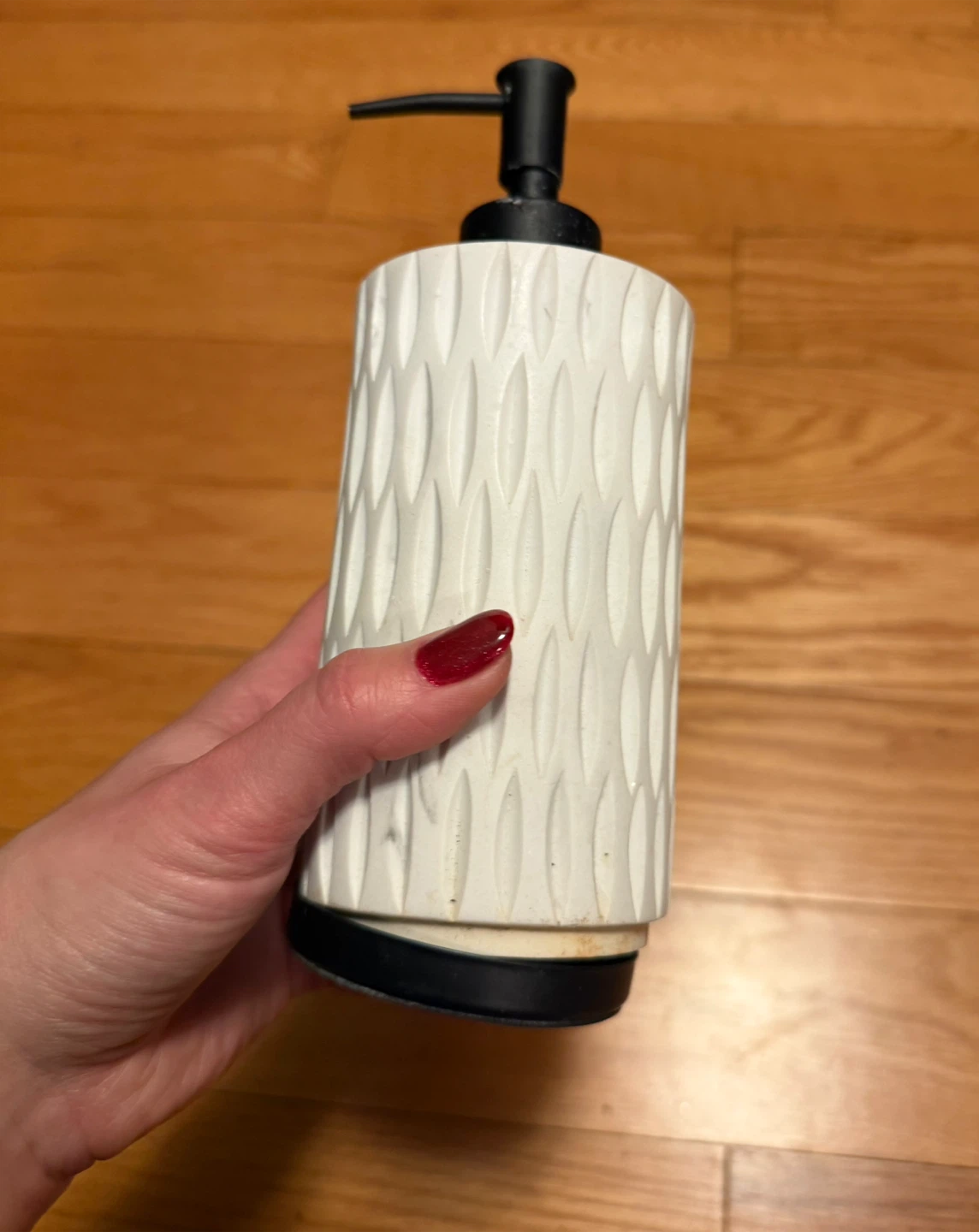 White Decorative Soap Dispenser - photo 2