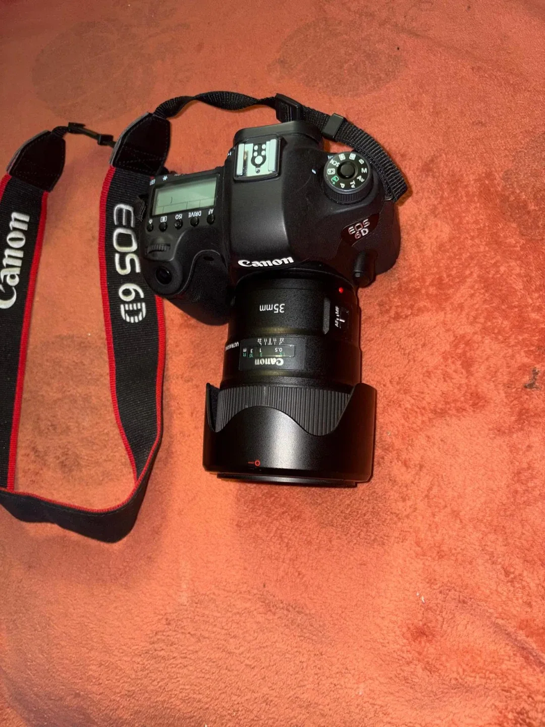 Canon EOS 6D Camera with 35mm lens USED 2 time