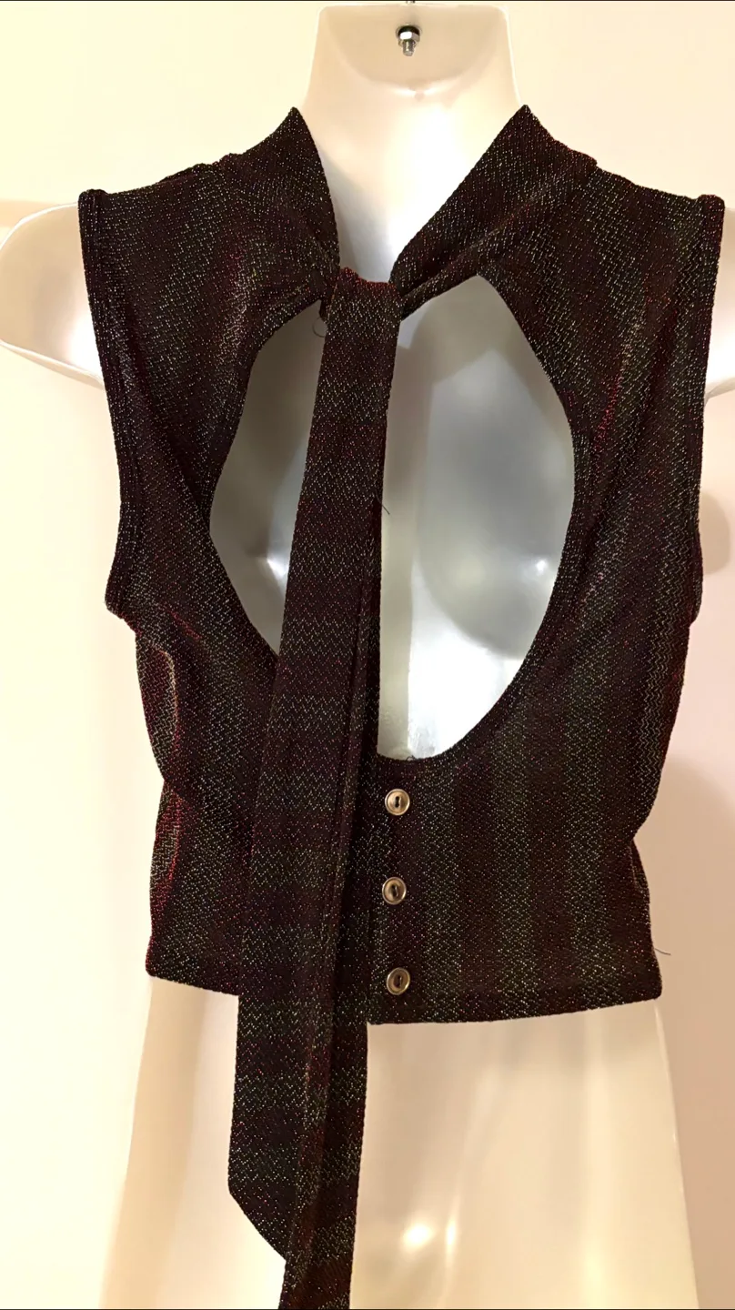 Sleeveless Tie-Back Top - Metallic Size M image indicator(3)