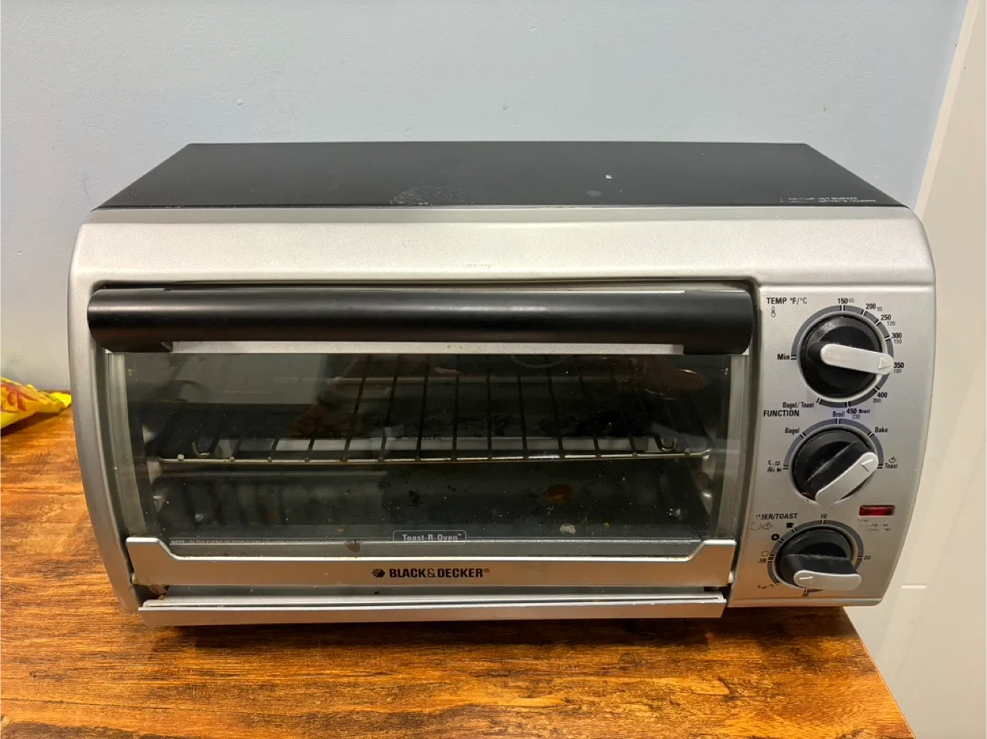Black & Decker Toast-R-Oven Toaster Oven