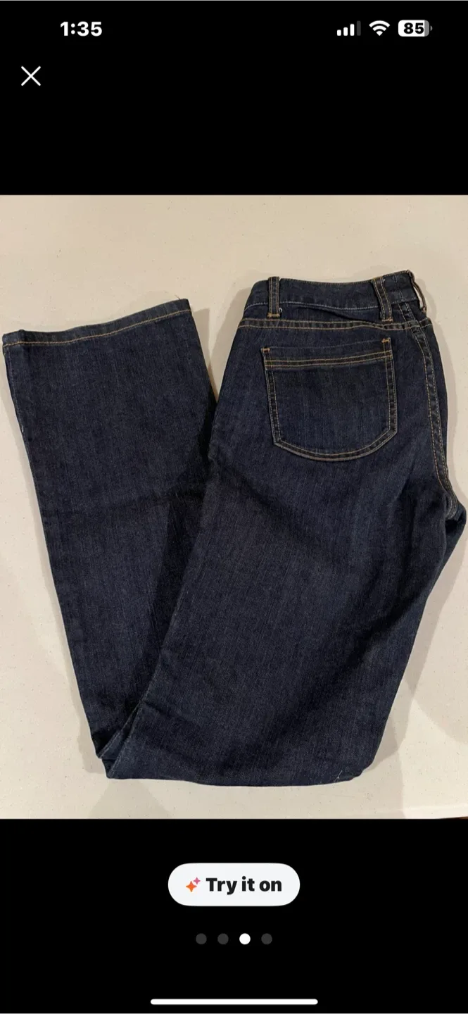 Tommy Hilfiger Bootcut Jeans - Size 2R