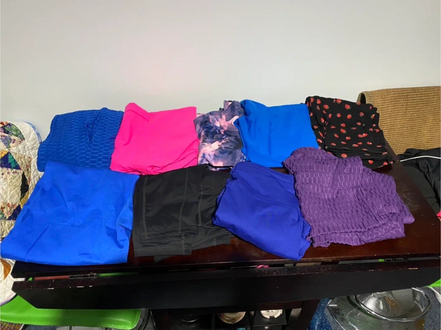 Bag of Women's Leggings - Assorted Colors & Styles   #Cleanout