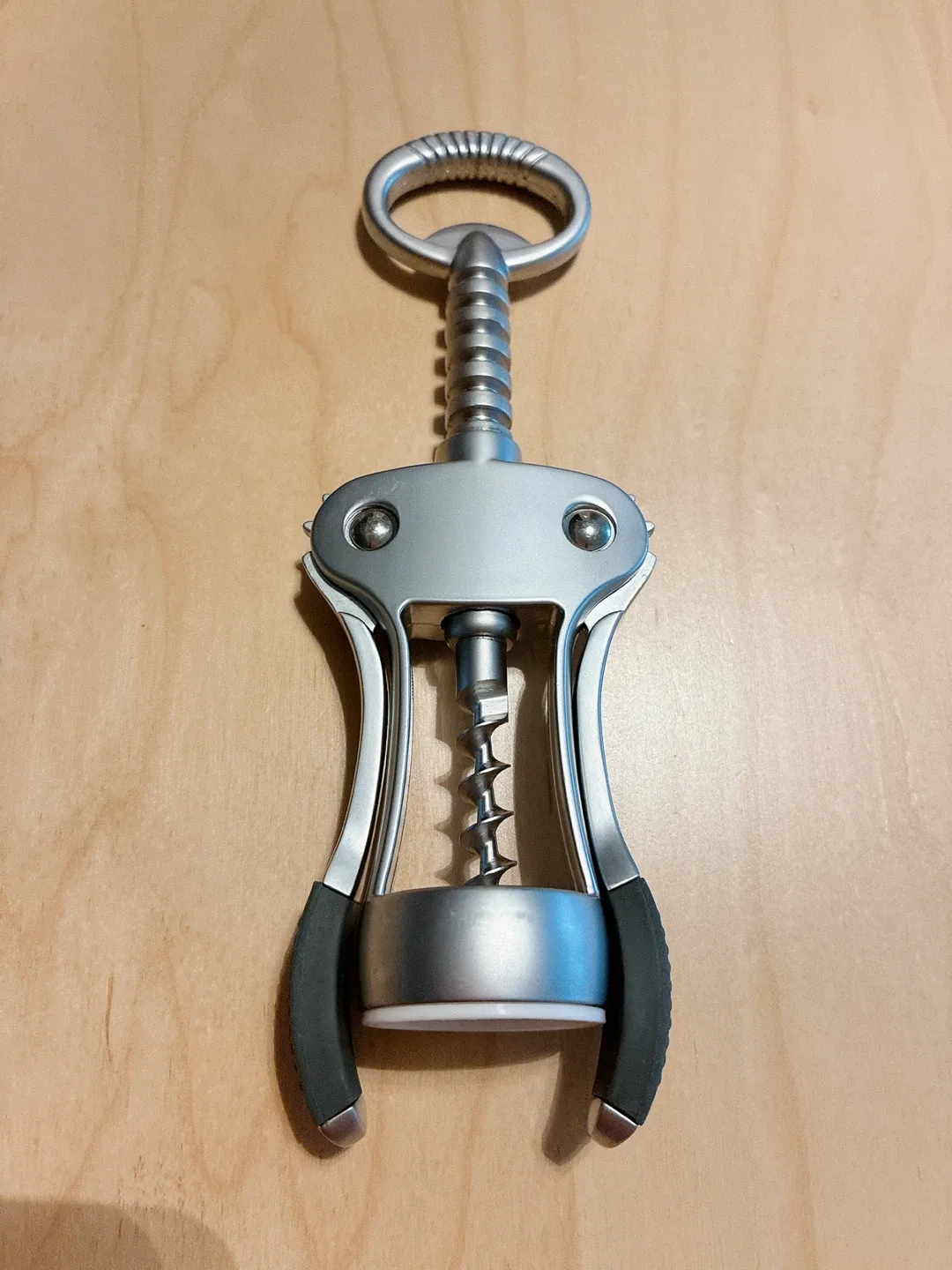 Rabbit Wing Corkscrew Wine Opener image indicator(2)