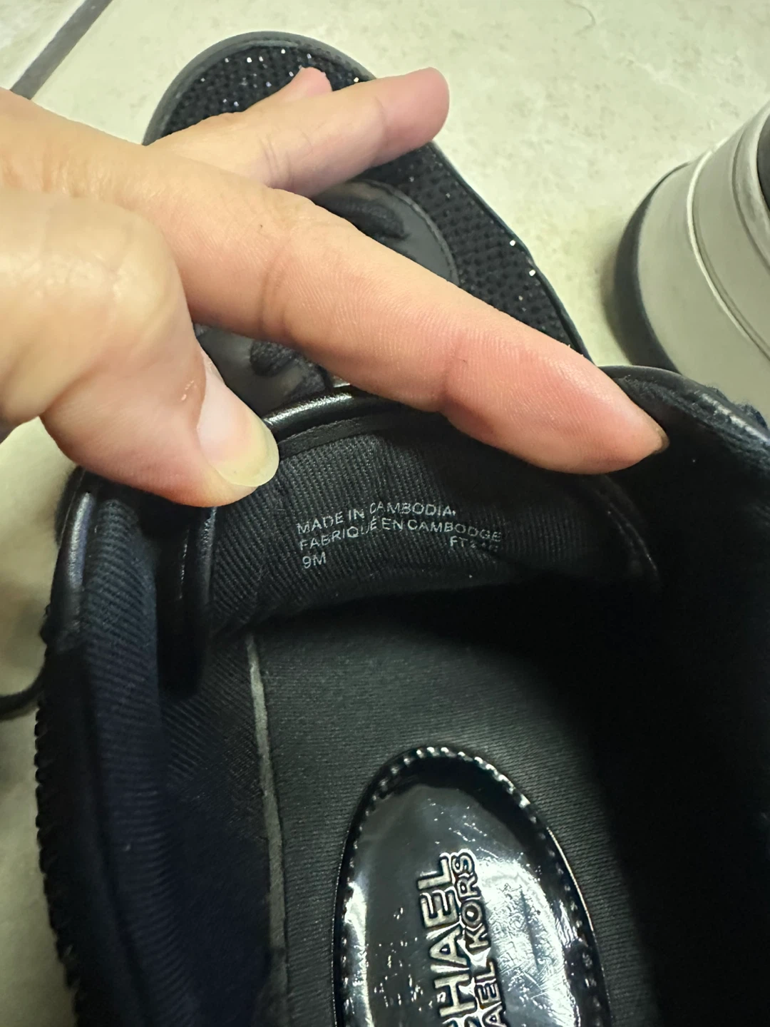 Michael Kors Sneakers - photo 4