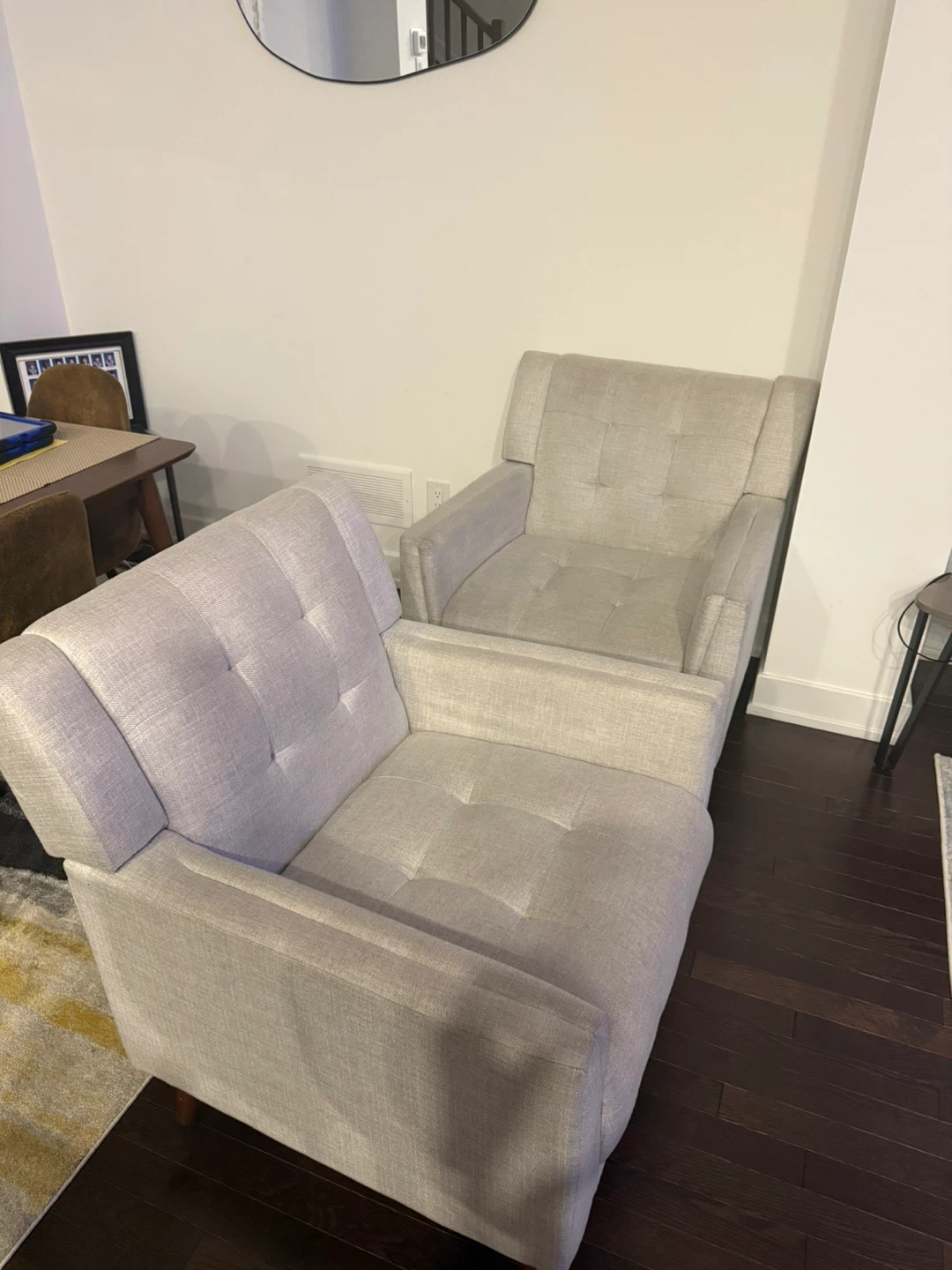 Two Beige Armchairs - photo 2