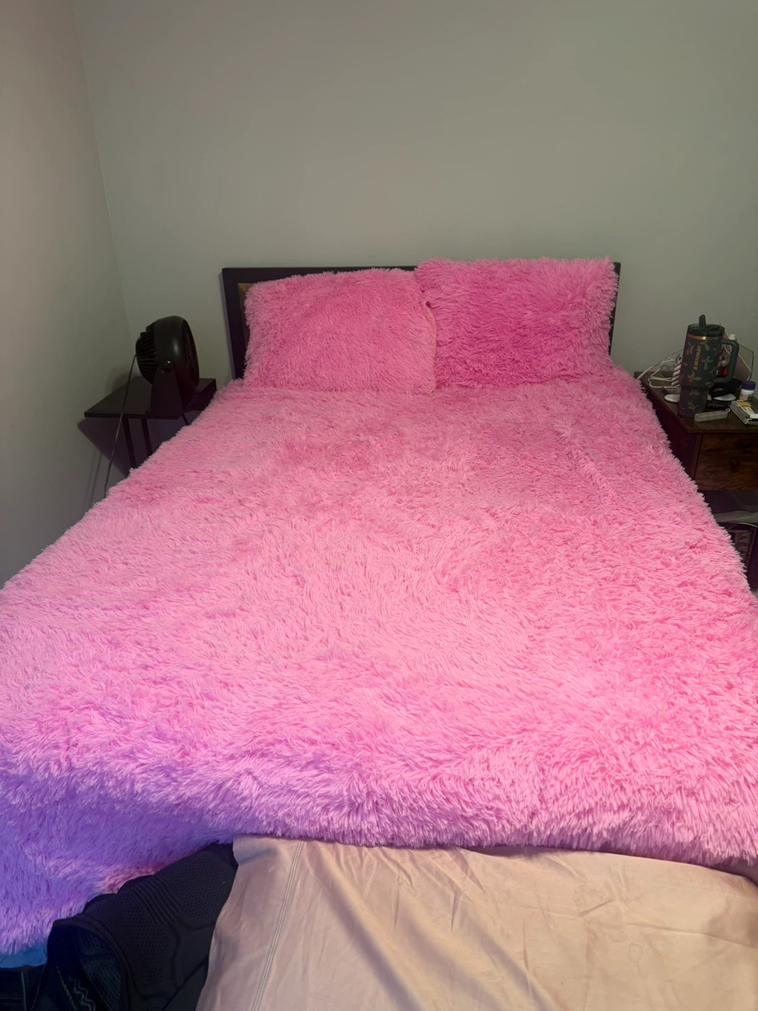 Pink Fuzzy Bedding Set