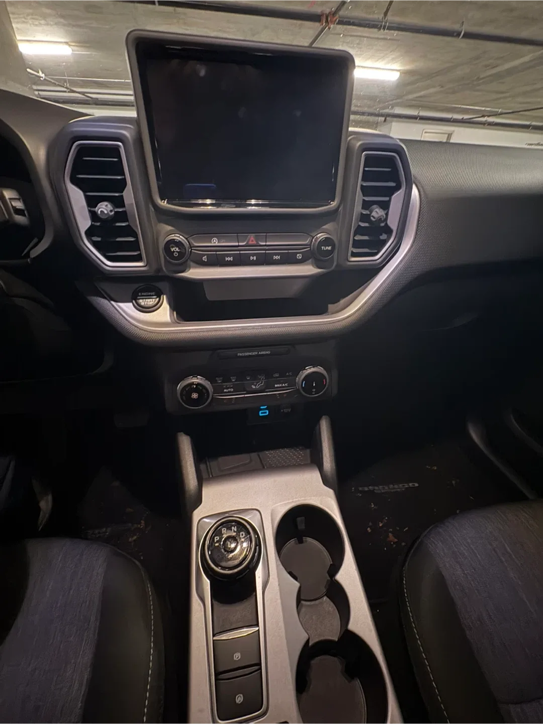 Ford Bronco Sport Wheel & Interior image indicator(6)