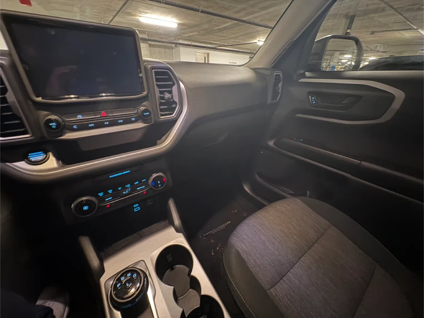 Ford Bronco Sport Wheel & Interior image indicator(7)