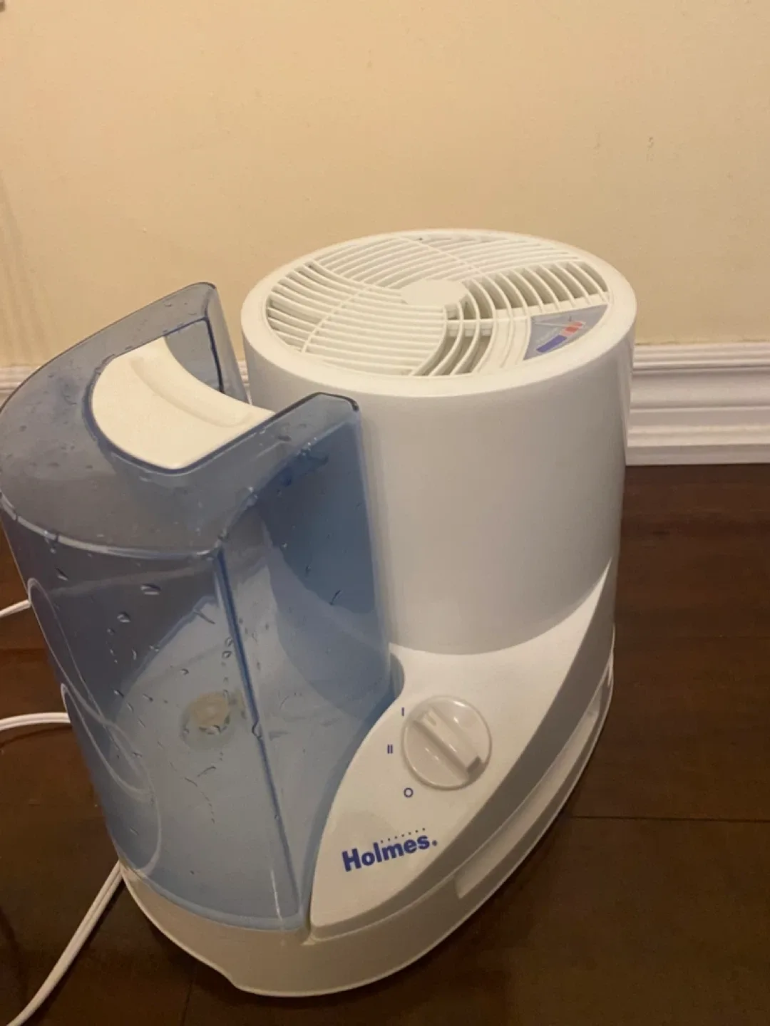Holmes Humidifier - 2 Comfort Settings