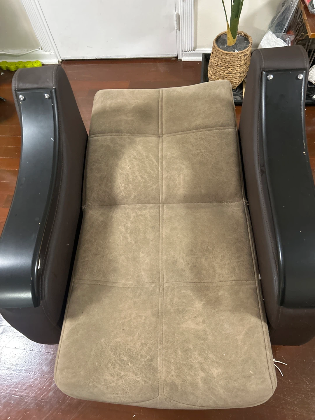 Brown Armchair Recliner - photo 4
