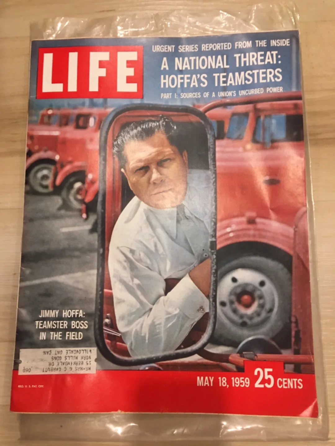 Vintage LIFE Magazines - Various Issues image indicator(2)
