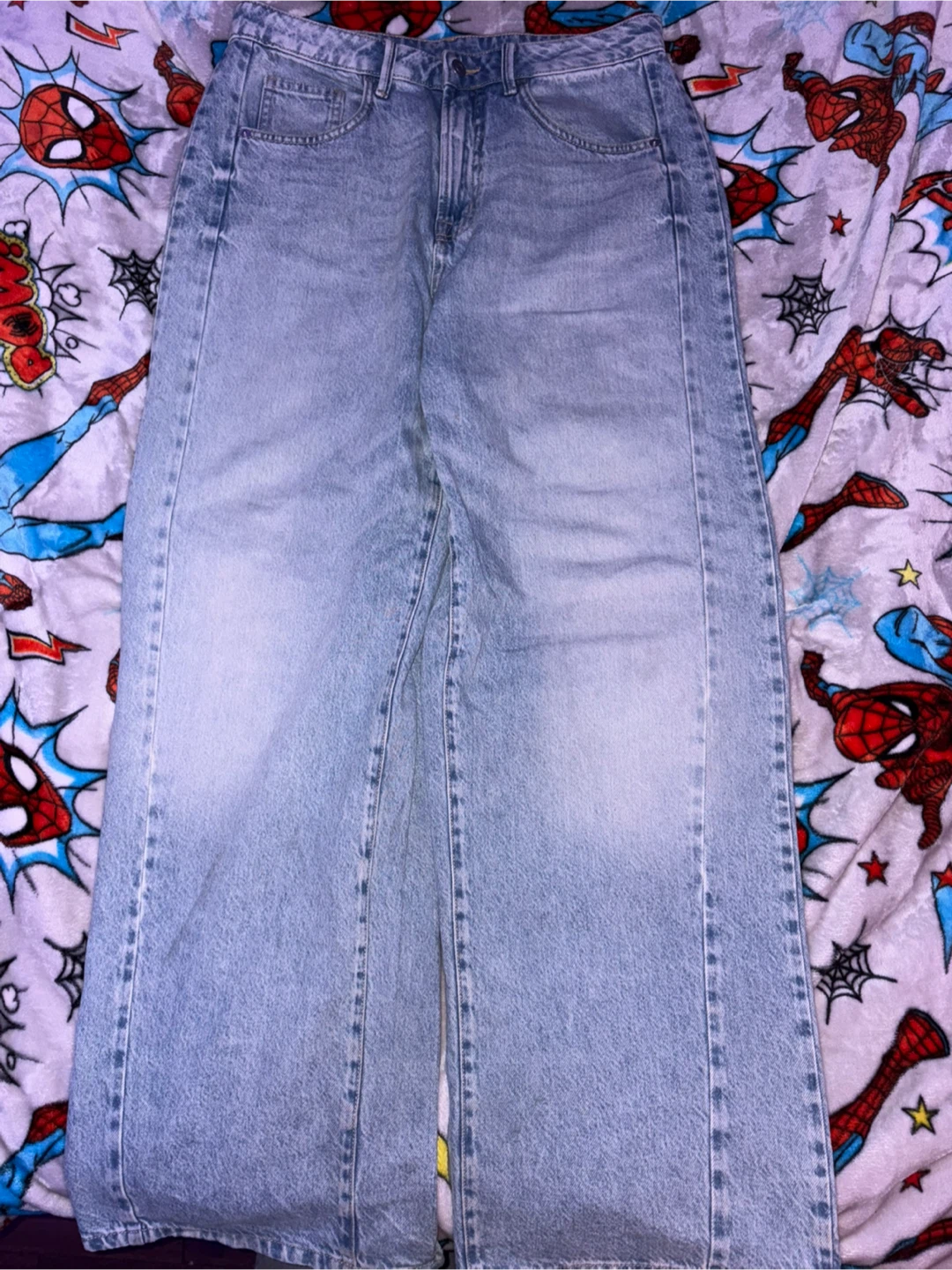 Light Wash Wide Leg Jeans - photo 2