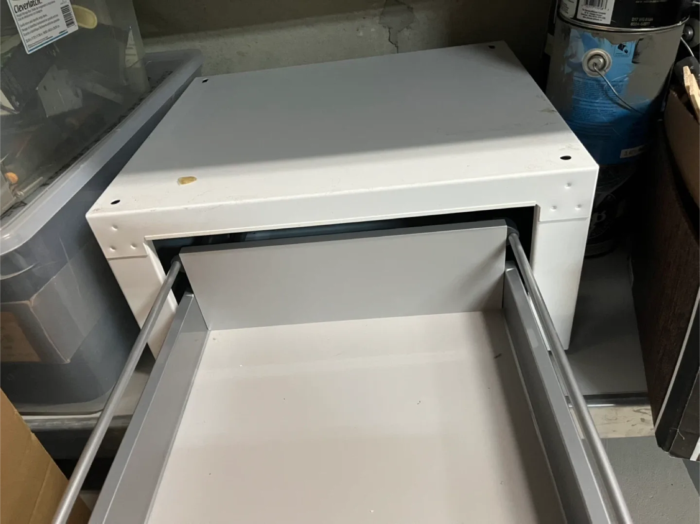 2 Miele WTS 410 Laundry Stands image indicator(4)