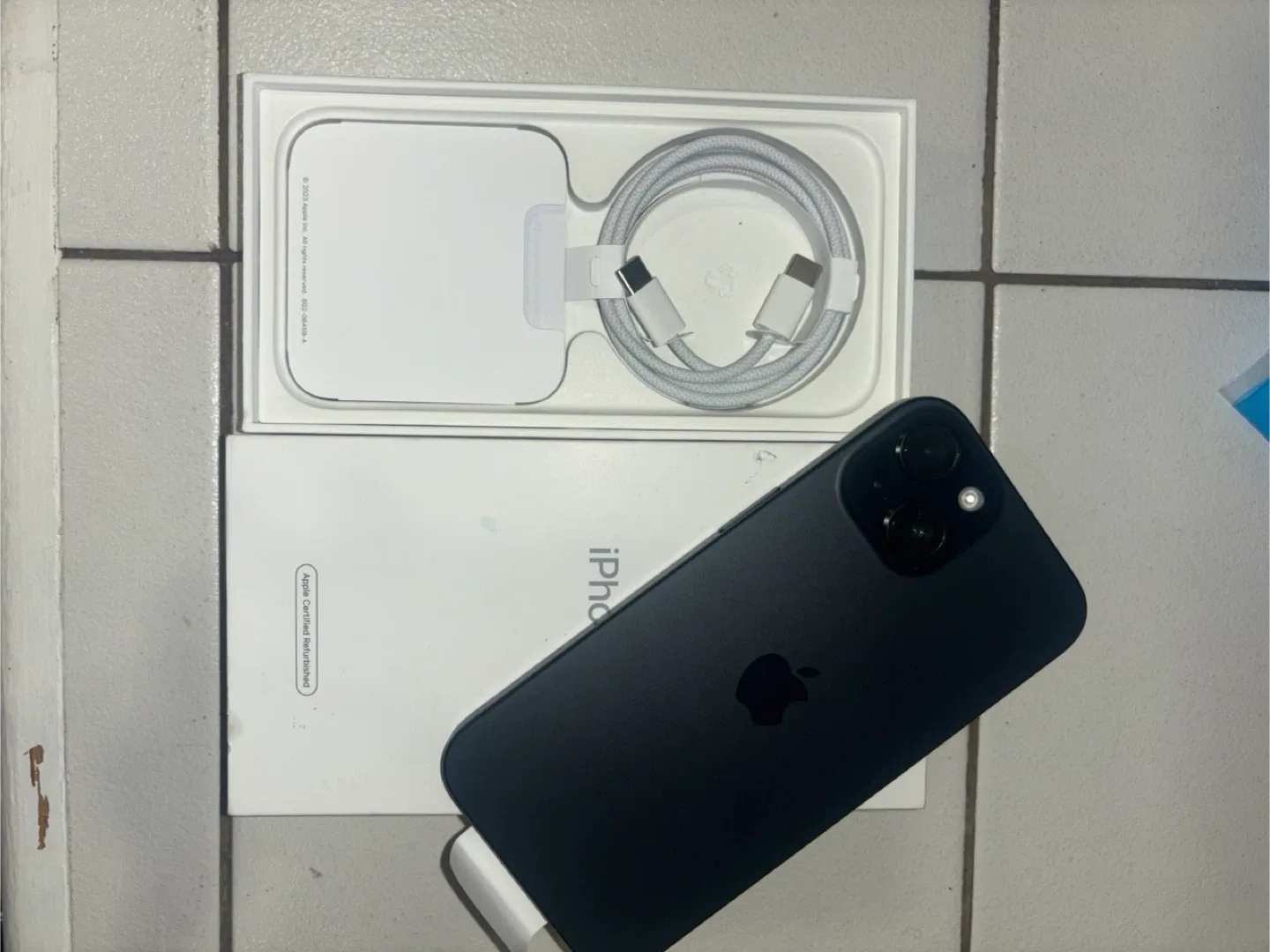 Apple iPhone 15 - Refurbished
