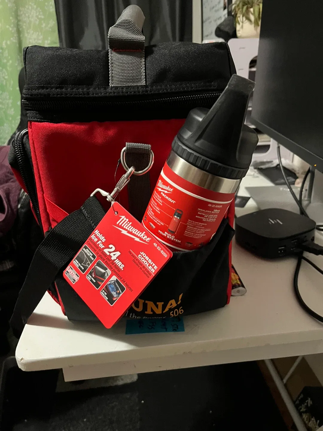 Milwaukee 20L Lunch Box Cooler + Water Bottle image indicator(3)