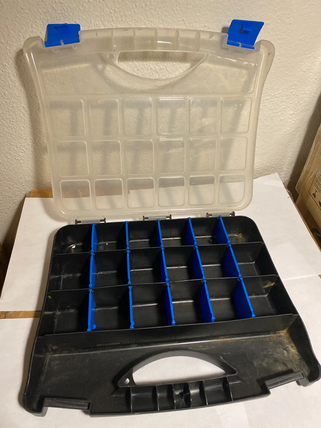 Organizer Case with Dividers image indicator(2)