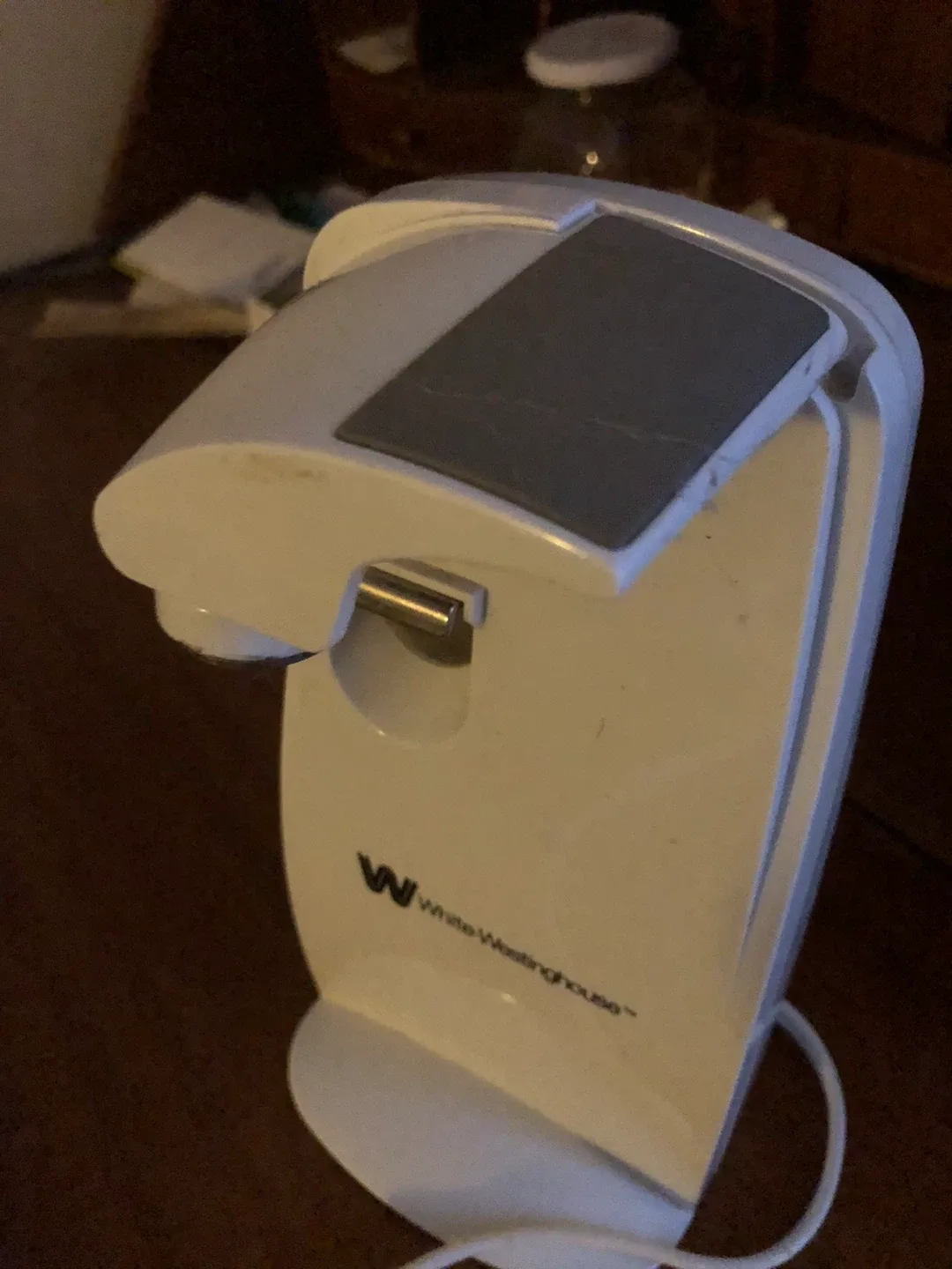 White Westinghouse Can Opener