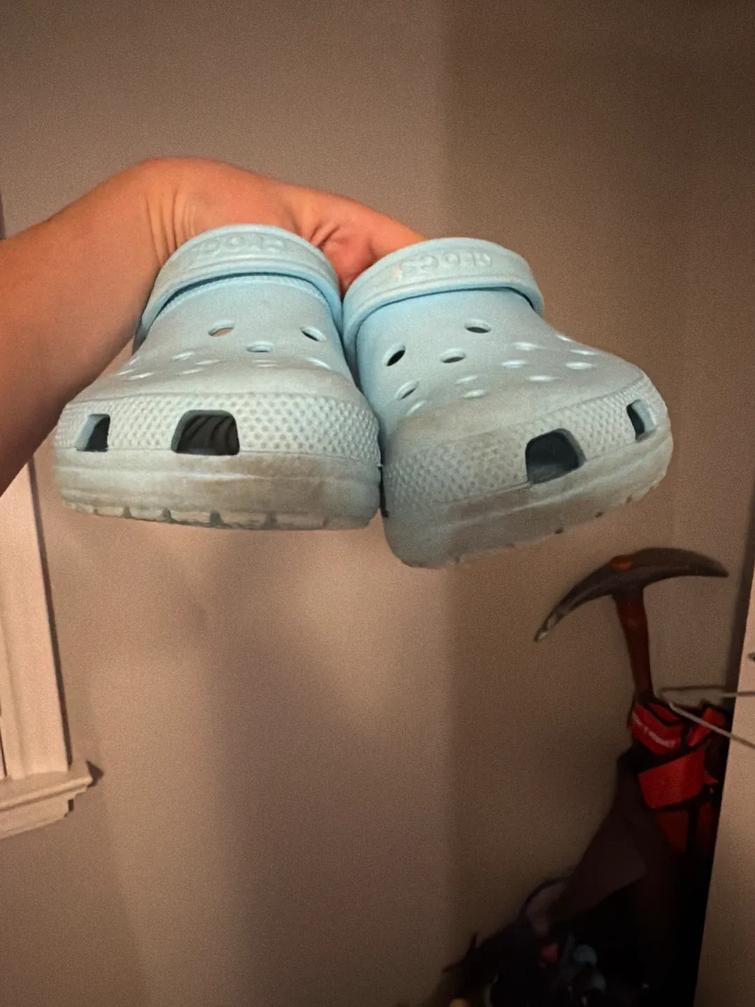 Crocs Classic Clogs, Size 11, Light Blue image indicator(3)