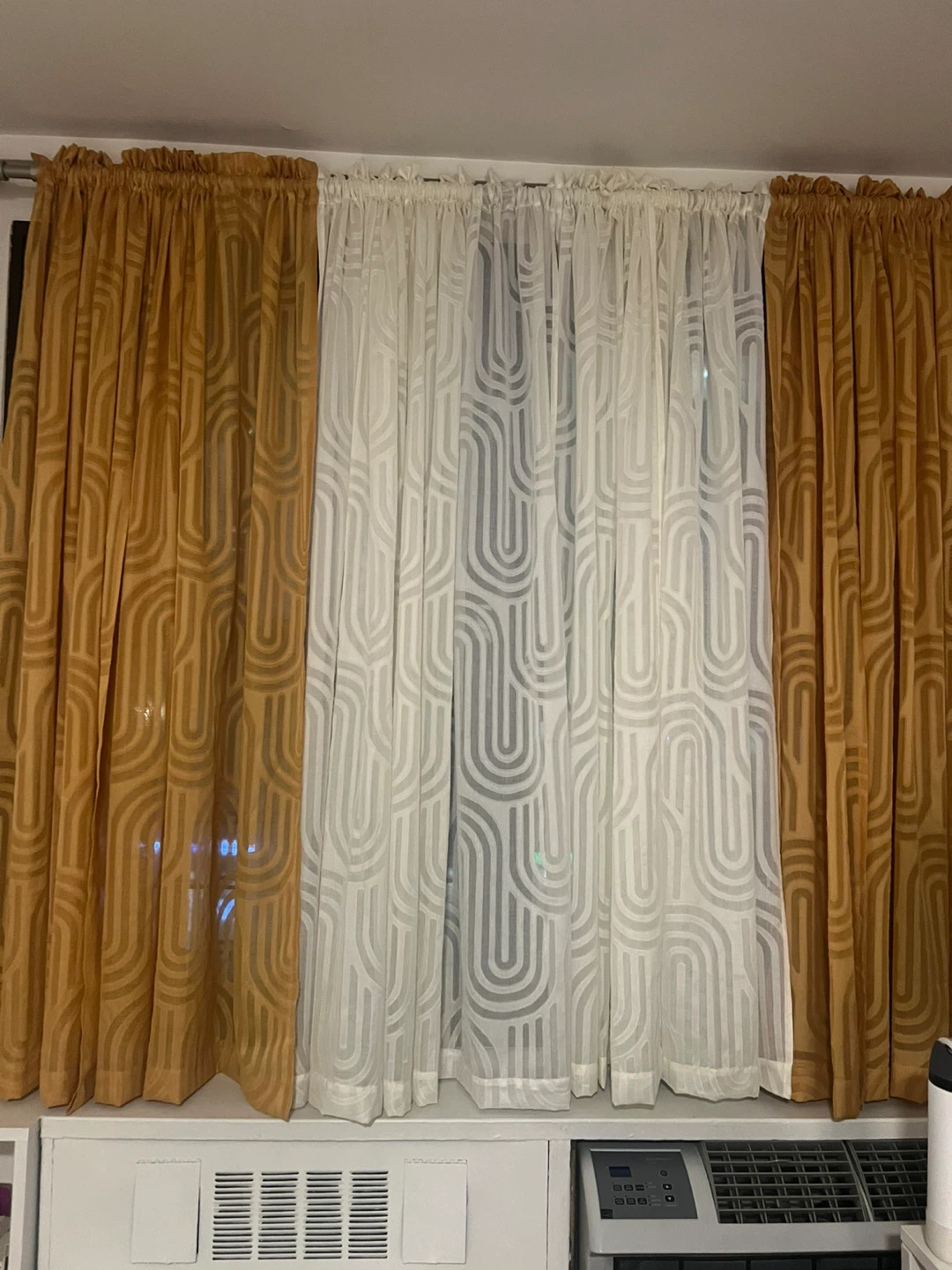 Curtains - a total of 8 panels! Like new!