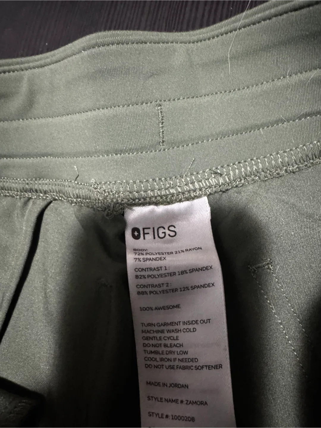 FIGS Zamora Jogger Scrub Pants & Top Set image indicator(3)