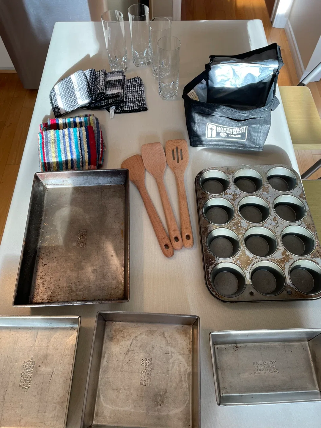 Mixed Kitchen Lot. All for $10