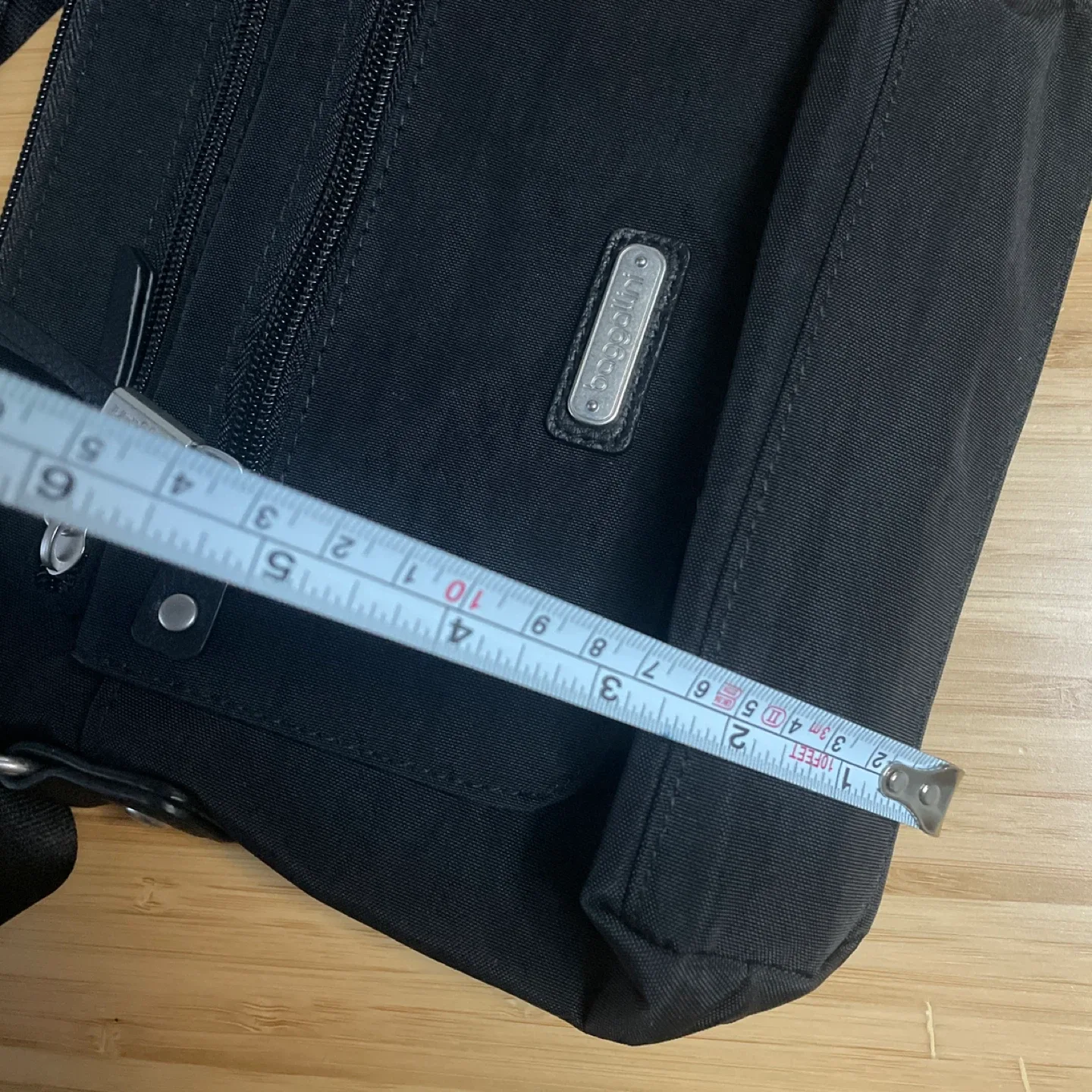 #Cleanout Baggallini Black Crossbody Bag image indicator(10)