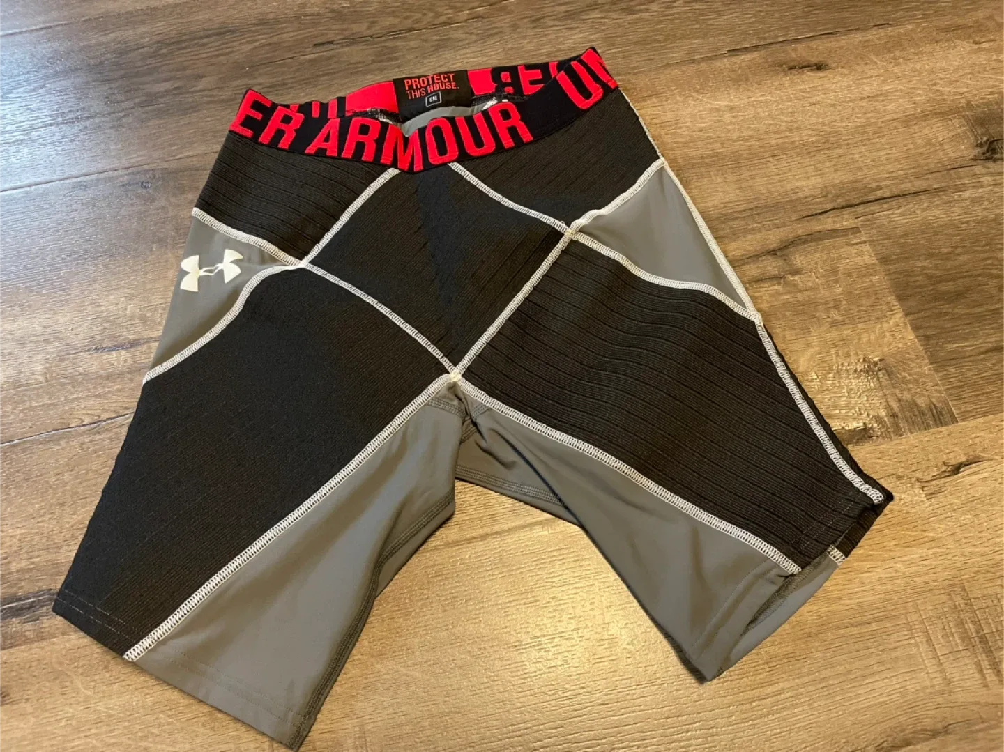 Under Armour Core Pro Men's Compression Shorts - Size SM