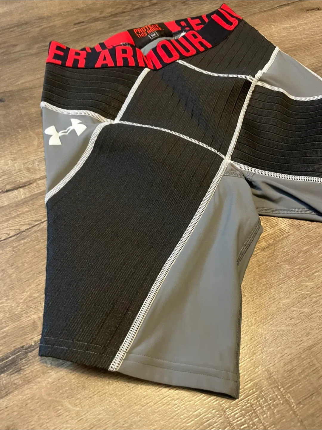 Under Armour Core Pro Men's Compression Shorts - Size SM image indicator(4)