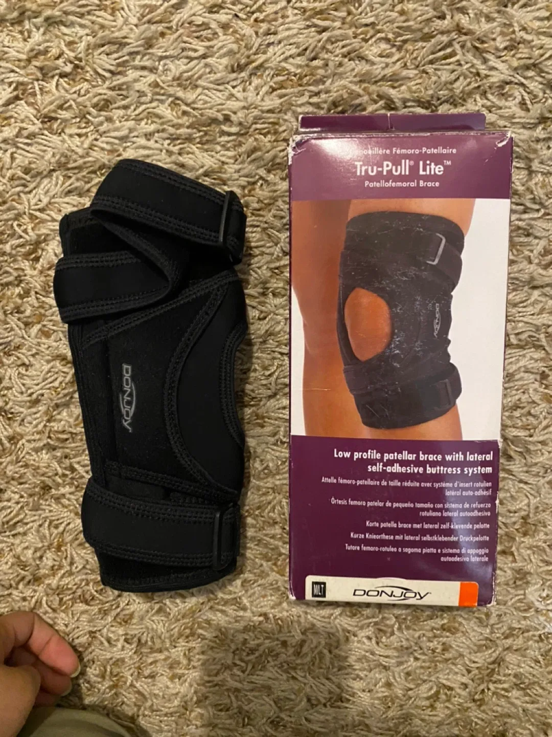 DonJoy Tru-Pull Lite Patellafemoral Brace, Size Small