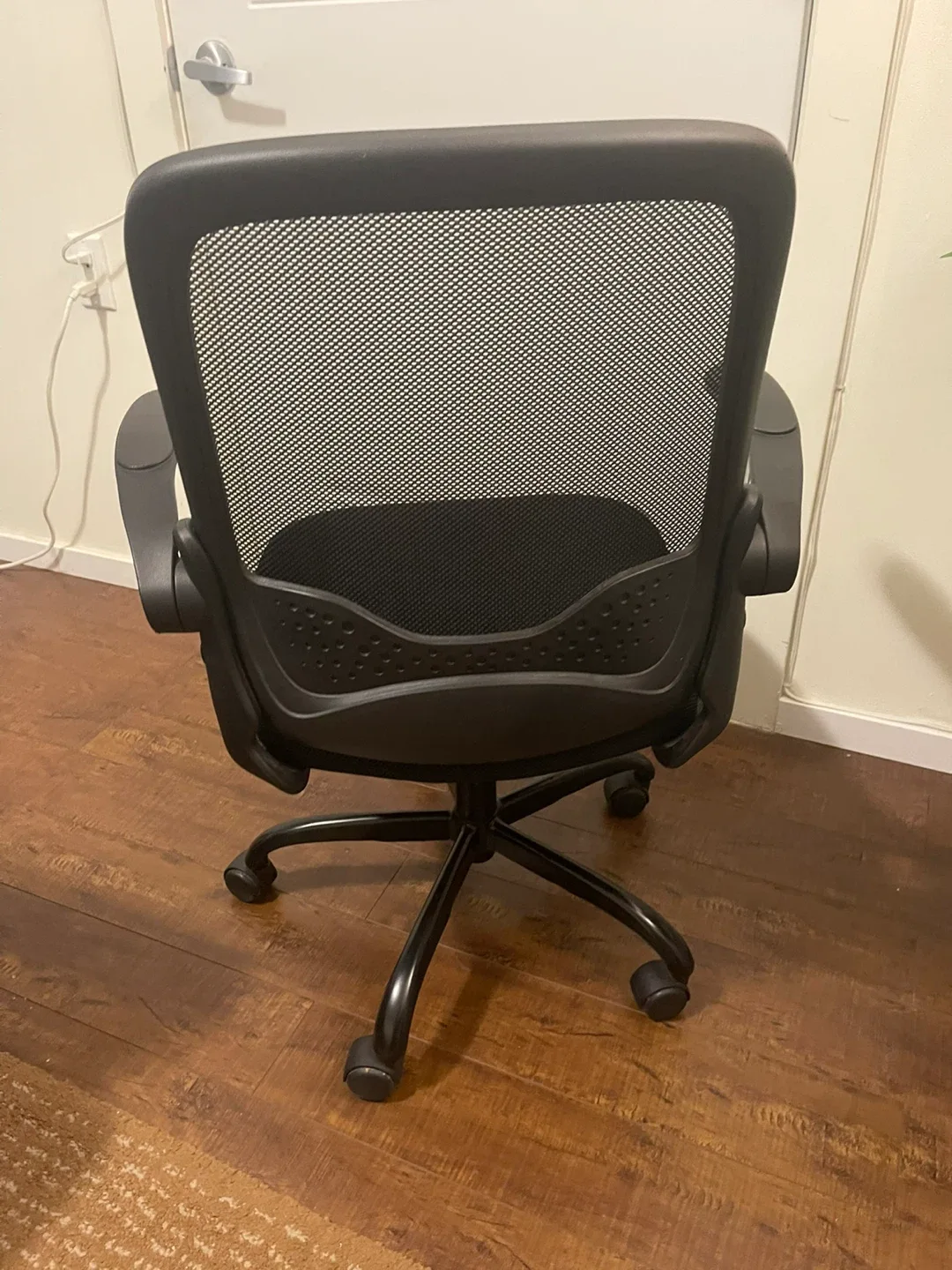 Black Office Chair image indicator(5)