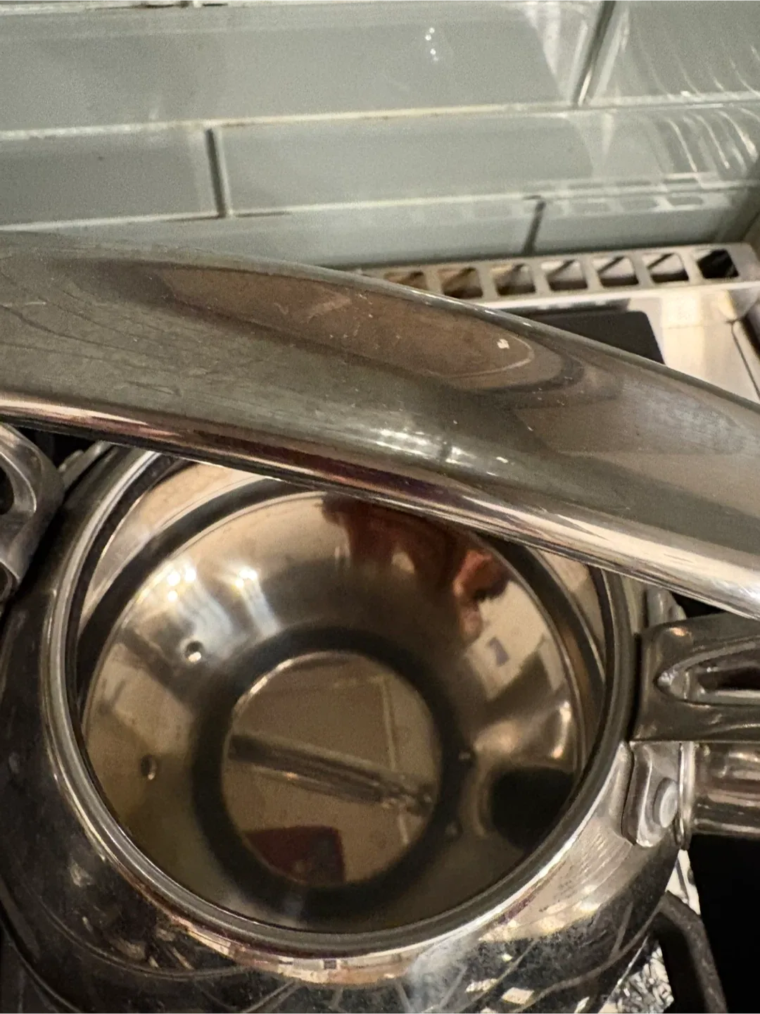 All-Clad Stainless Steel Tea Kettle 2 QT image indicator(3)