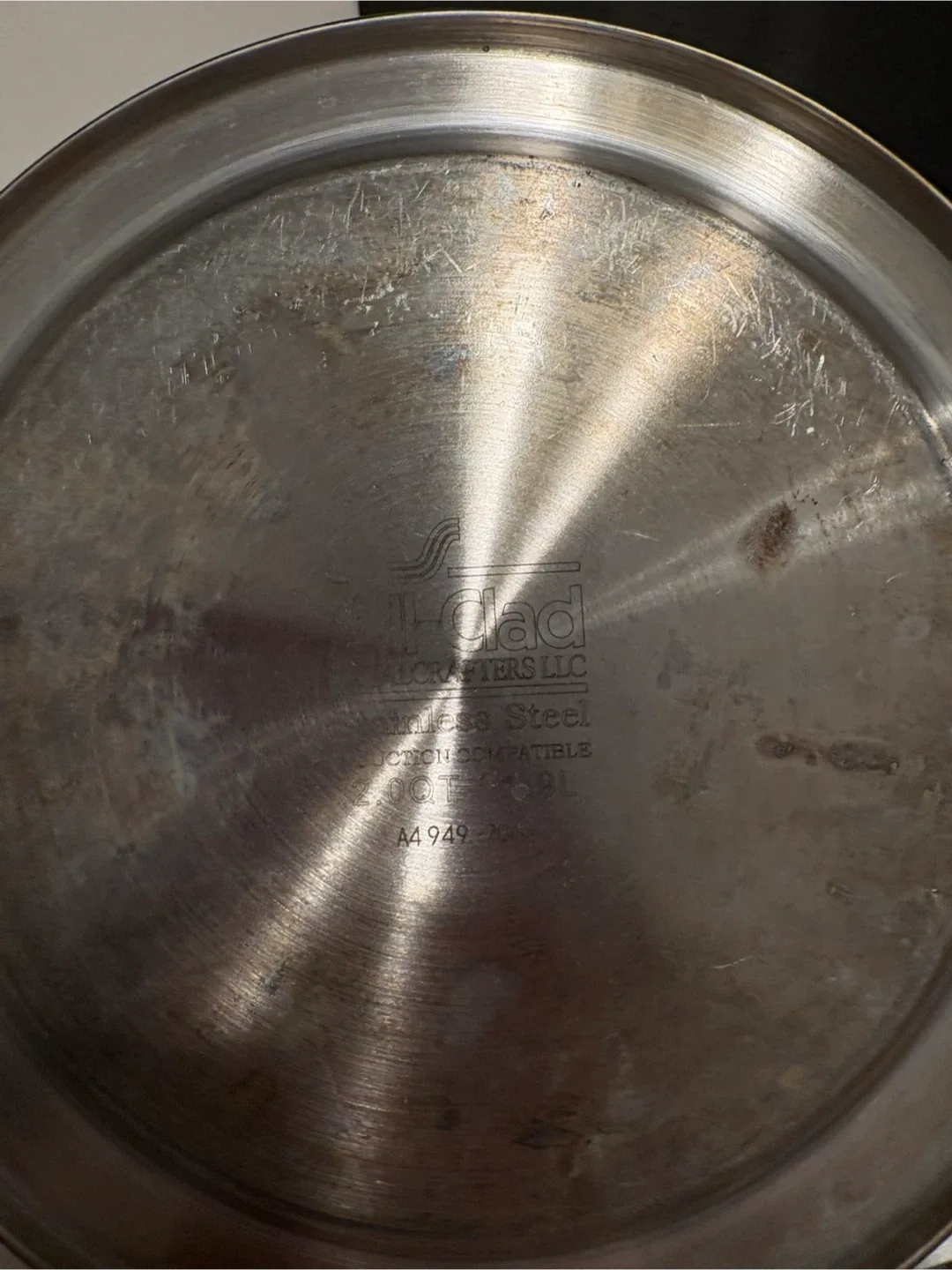 All-Clad Stainless Steel Tea Kettle 2 QT image indicator(4)