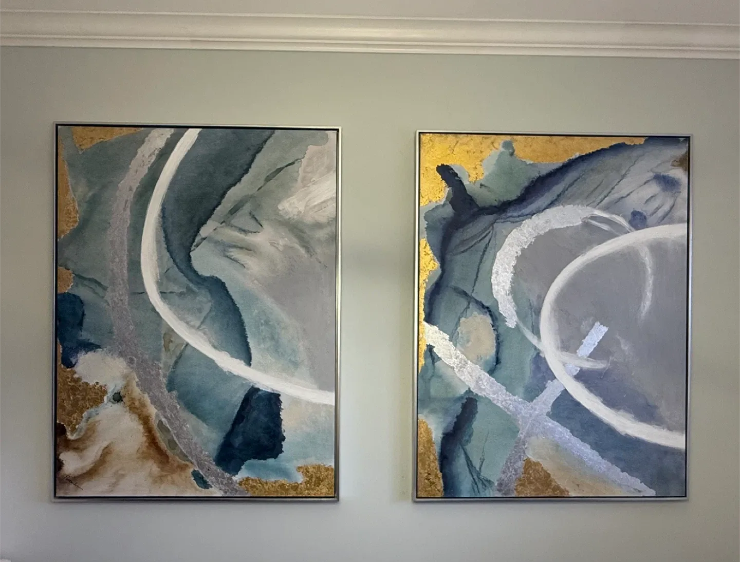 Set of 2 Framed RenWil Abstract Wall Art image indicator(3)