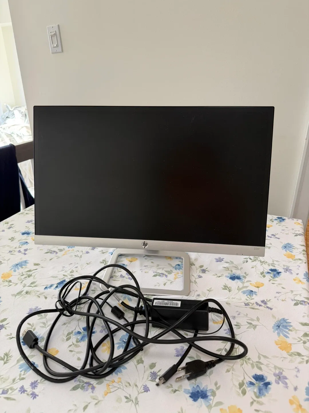 HP 24er 23.8-inch IPS LED Backlit Monitor