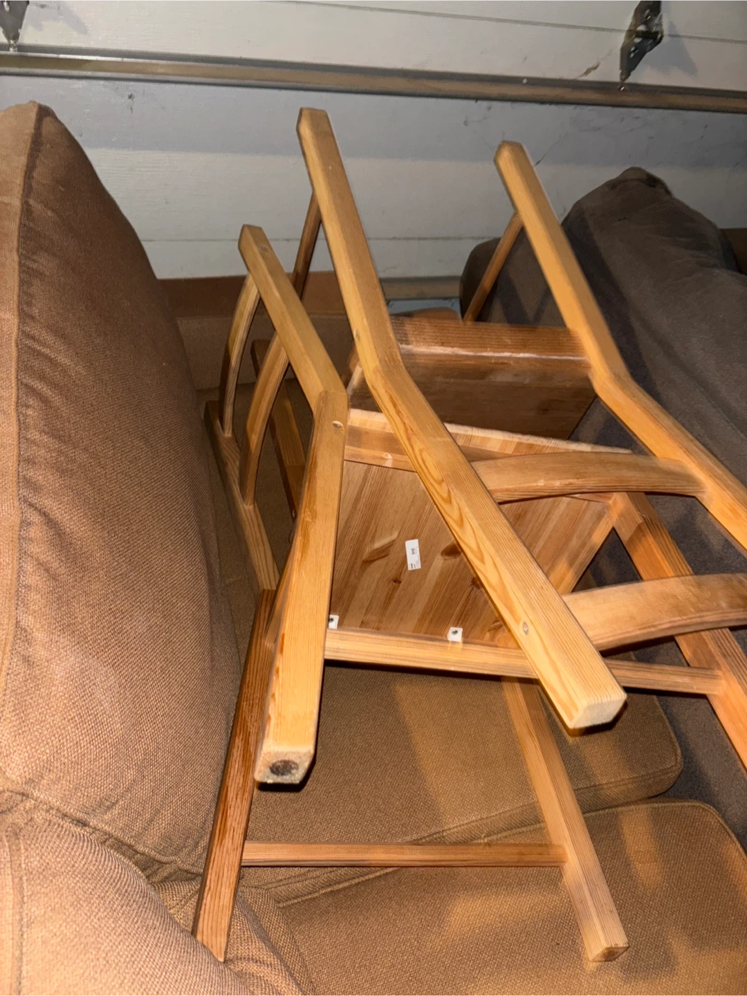 Dining table and 4 chairs - photo 5