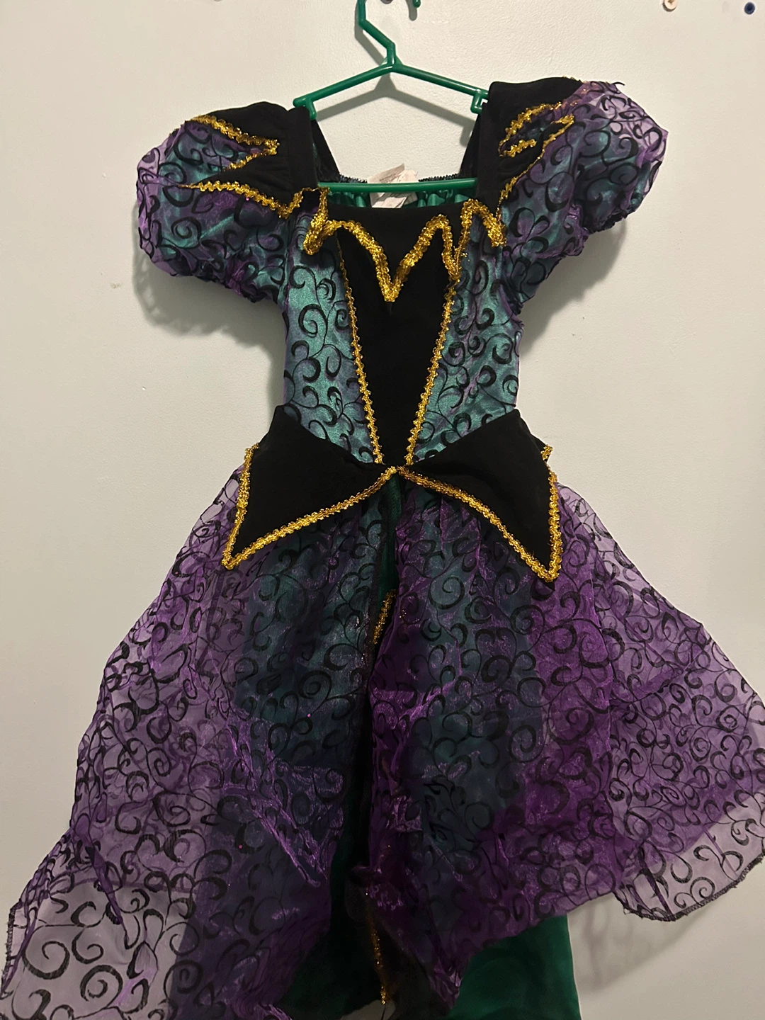 Girls' Halloween Costume - Size 7/8 small