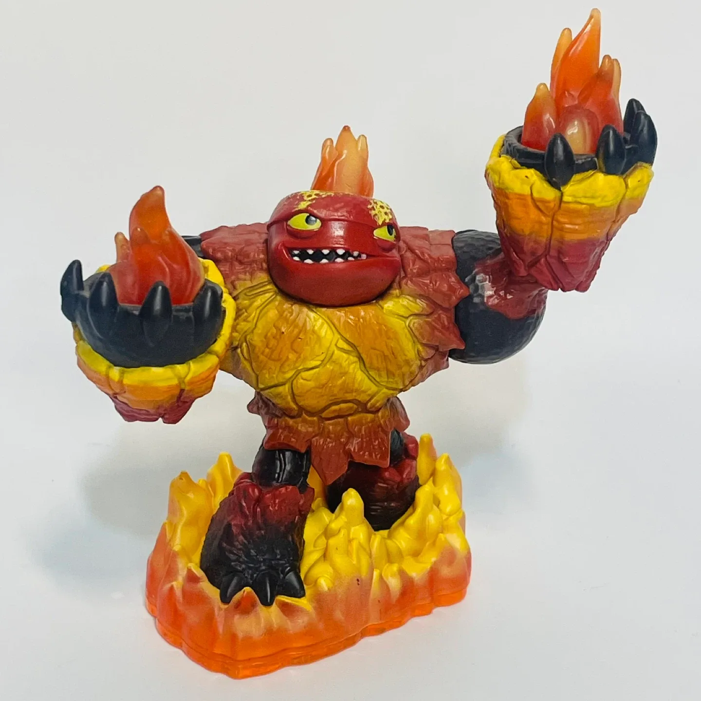 Skylanders Giants : Hot Head         #Cleanout