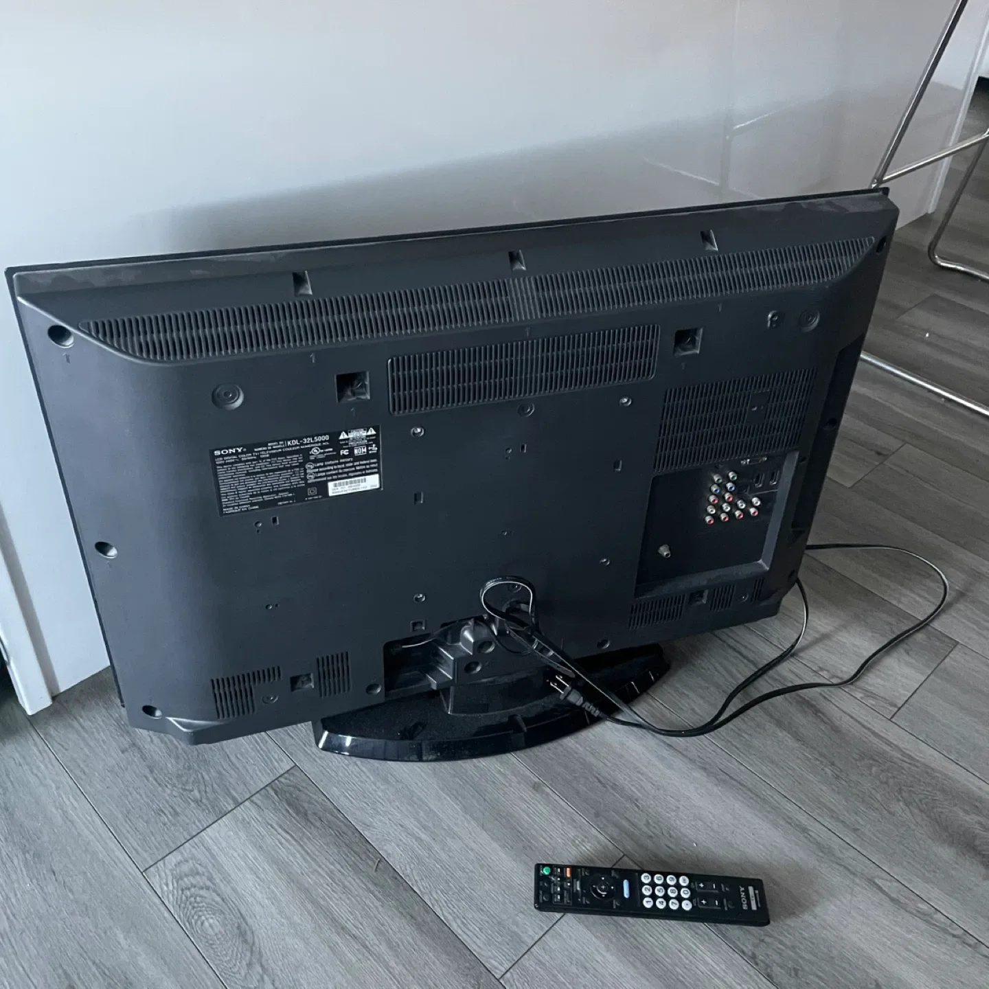 Sony 32" TV image indicator(5)