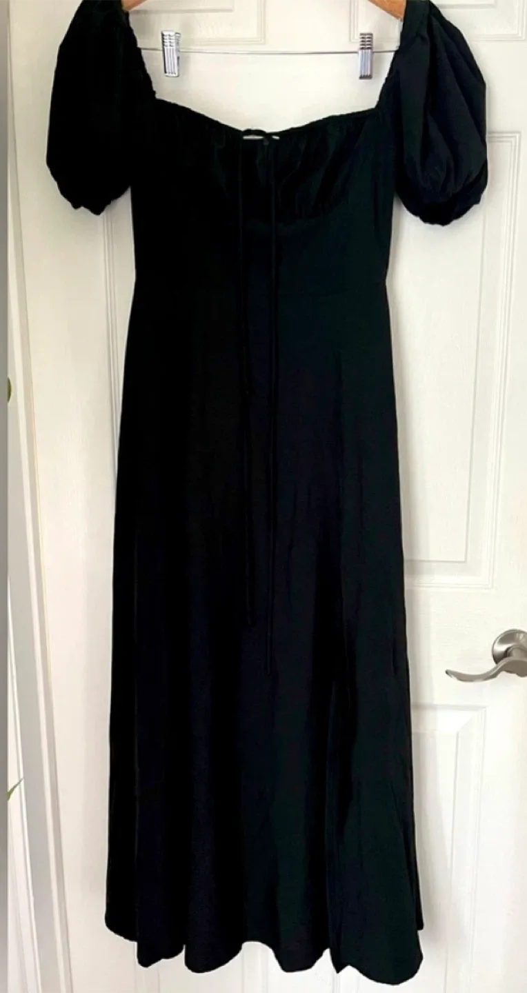 Black Puff Sleeve Midi Dress small size ( it has no tags)