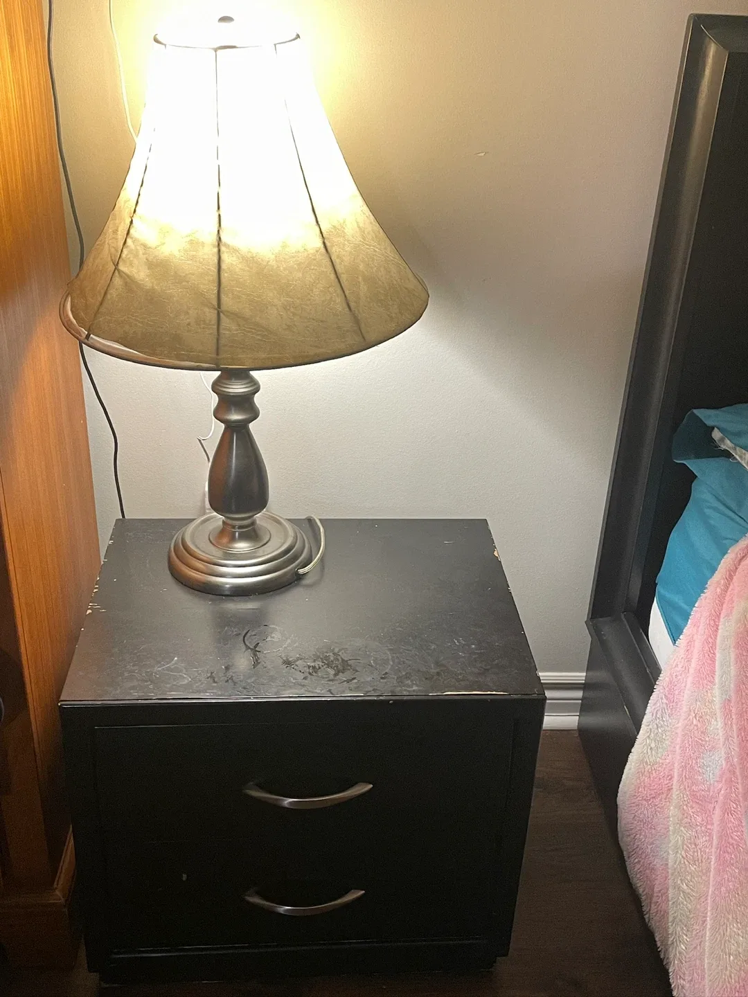 Queen Bed Frame with mattress image indicator(4)