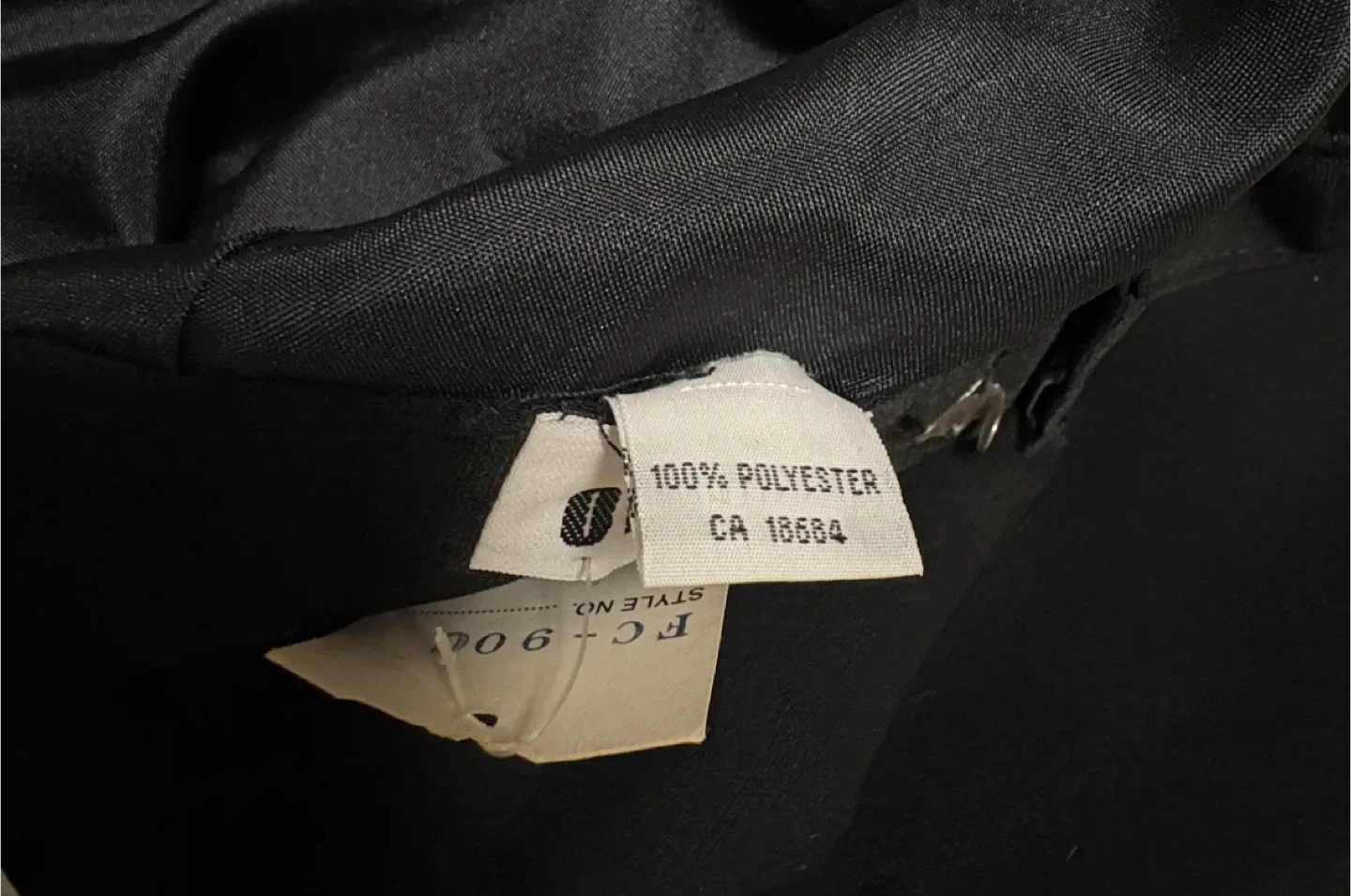 Dino Black Pencil Skirt - Size 10 #cleanout image indicator(5)