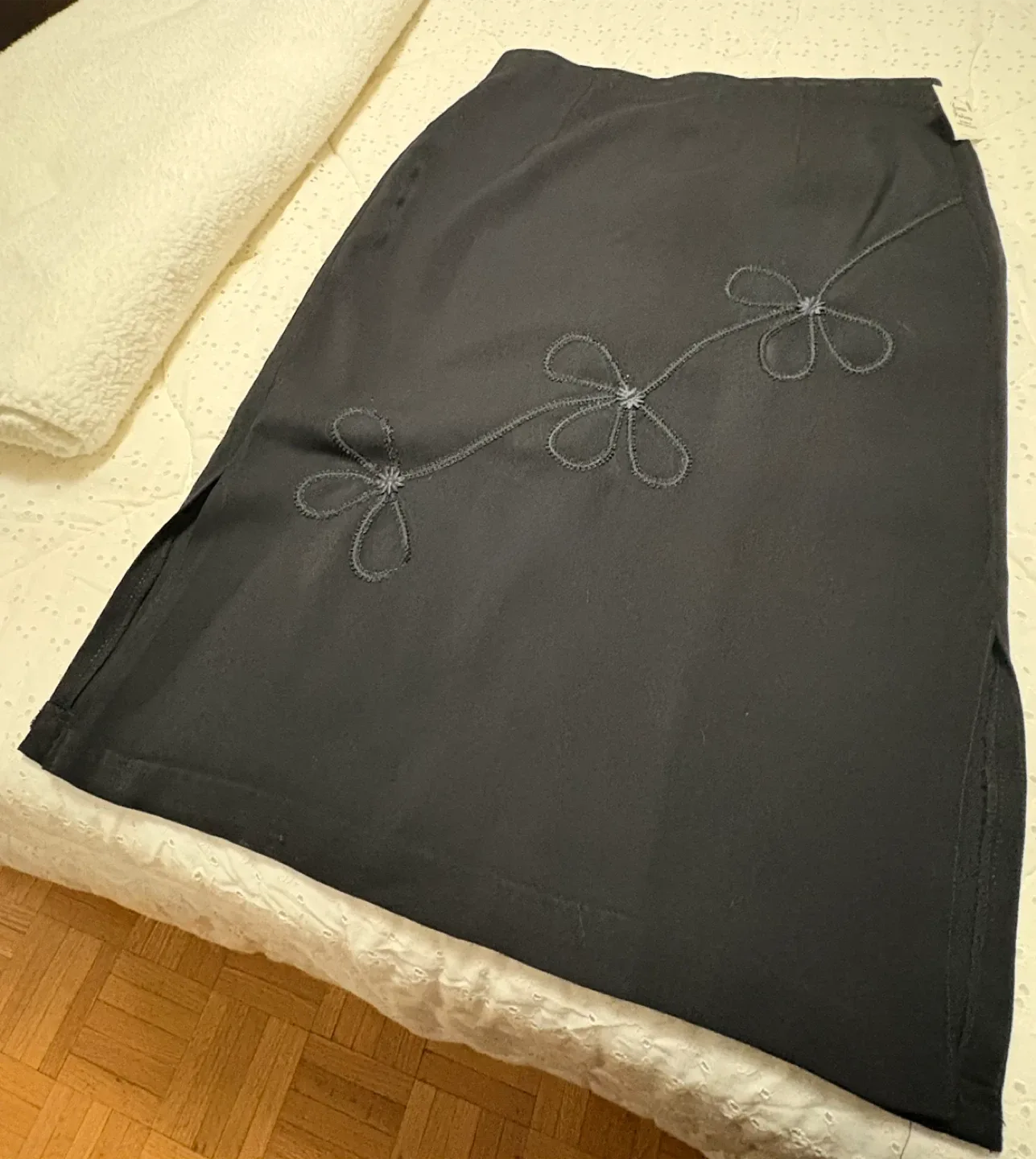 Dino Black Pencil Skirt - Size 10 #cleanout