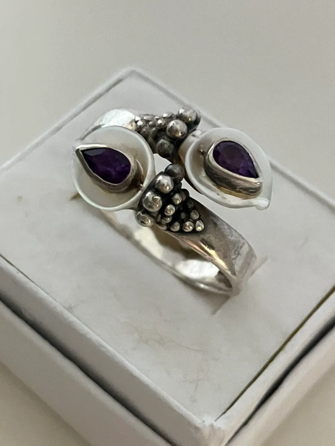 Mother of Pearl & Amethyst 925 Sterling Silver ring