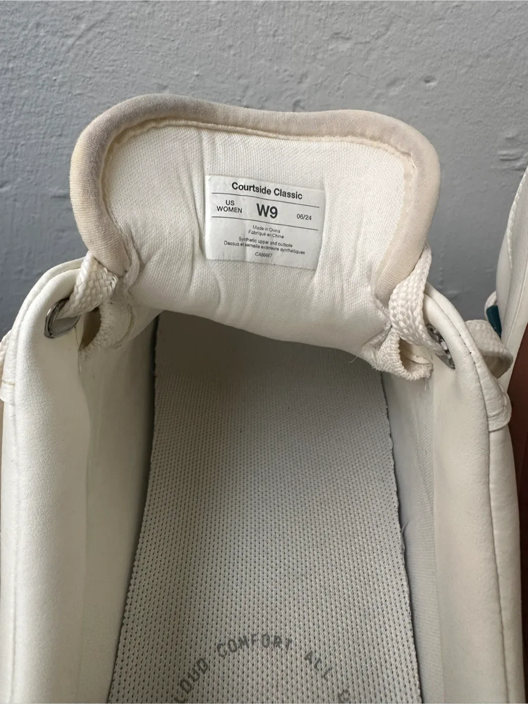 Vessi Courtside Classic Women's Size 9 image indicator(4)